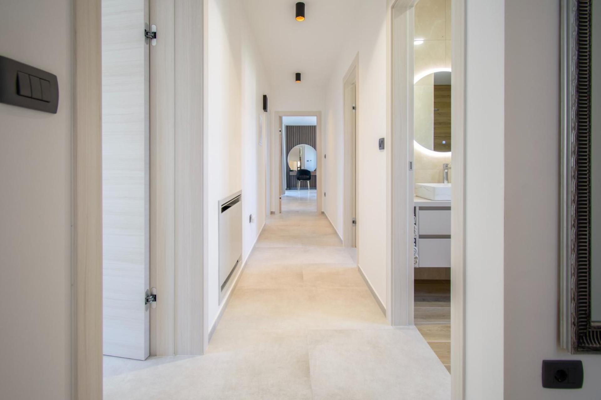 Vila Luxury Sabina With A View Of