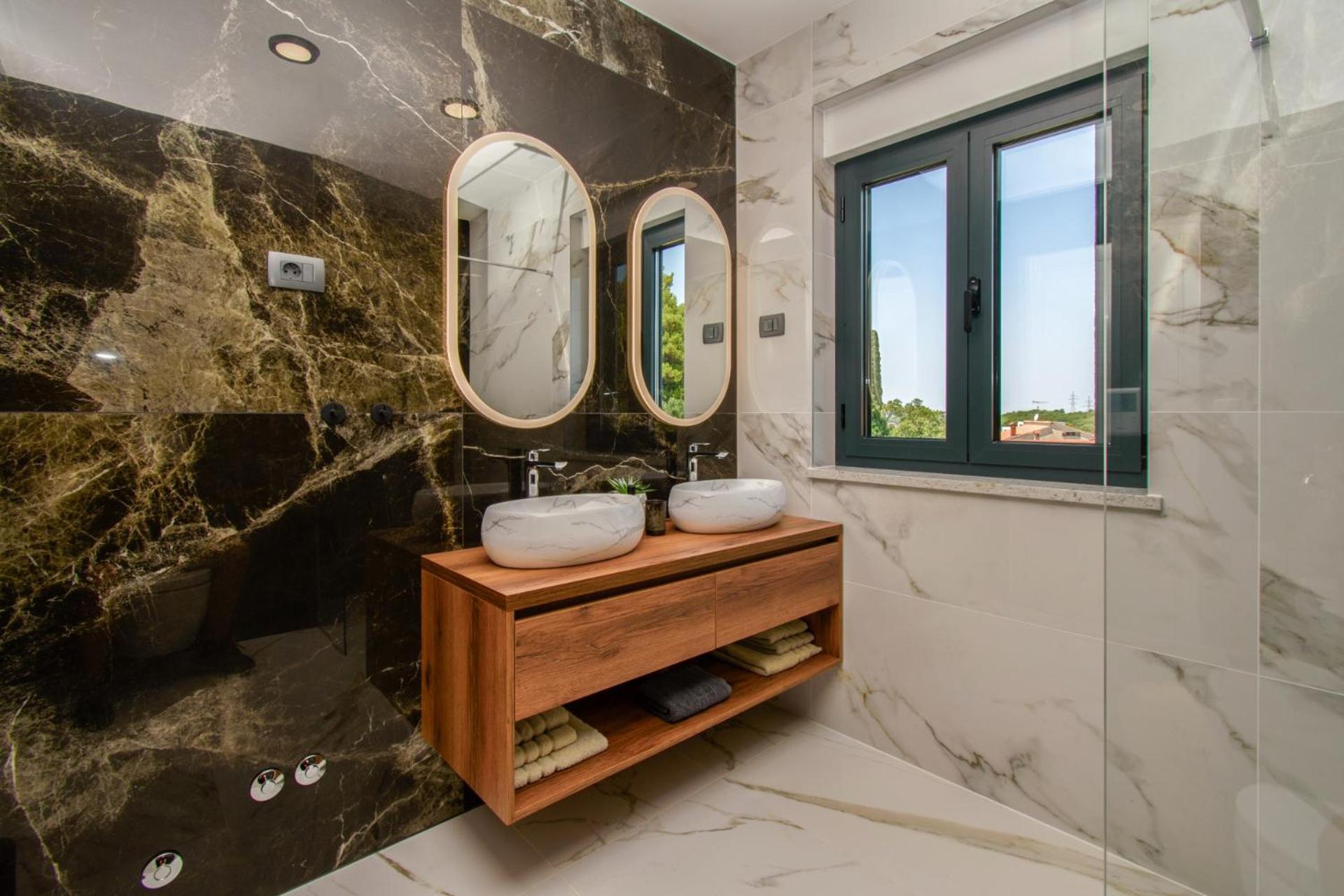 Luxury Sabina With A View Of Pula