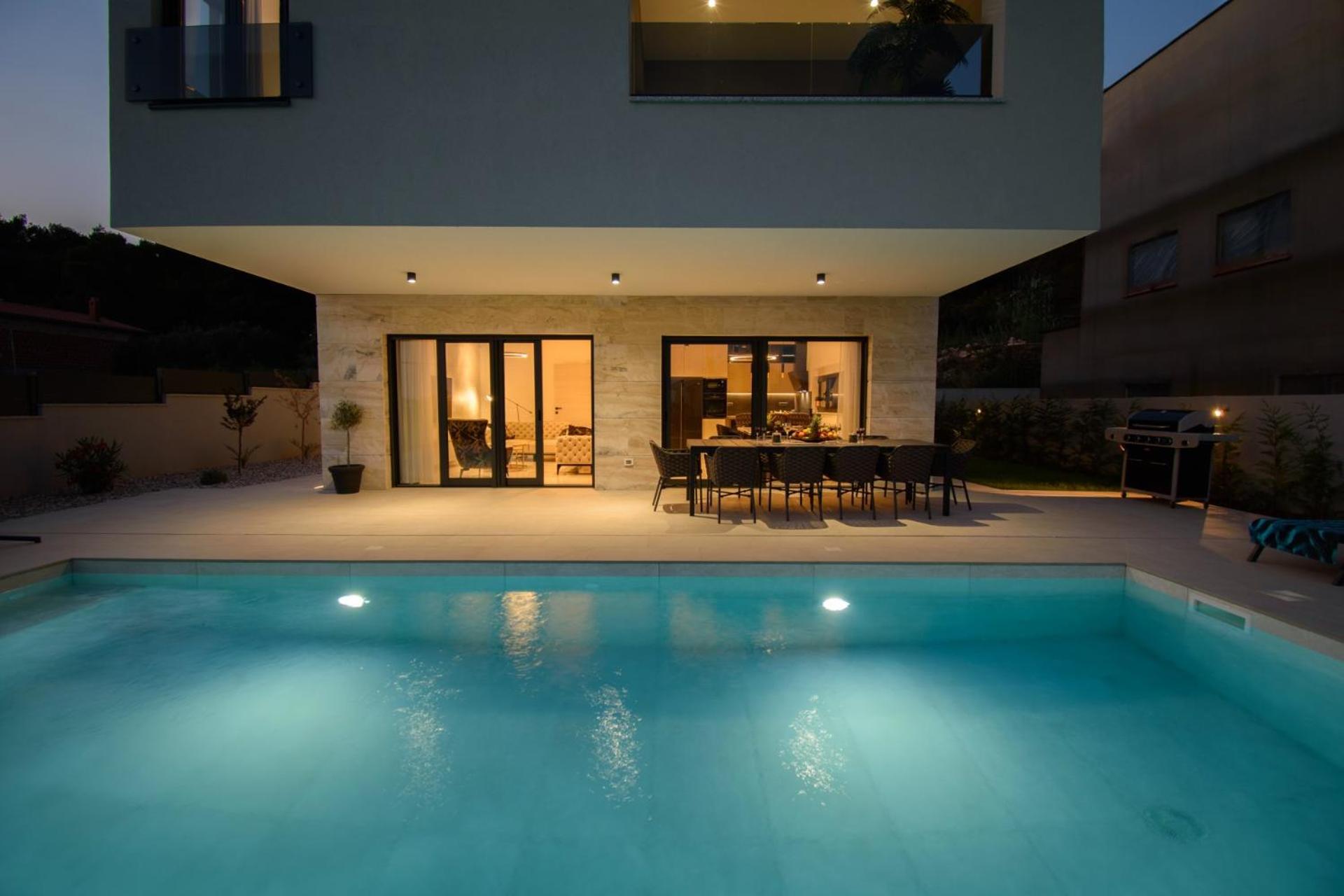 Luxury Sabina With A View Of Vila Pula