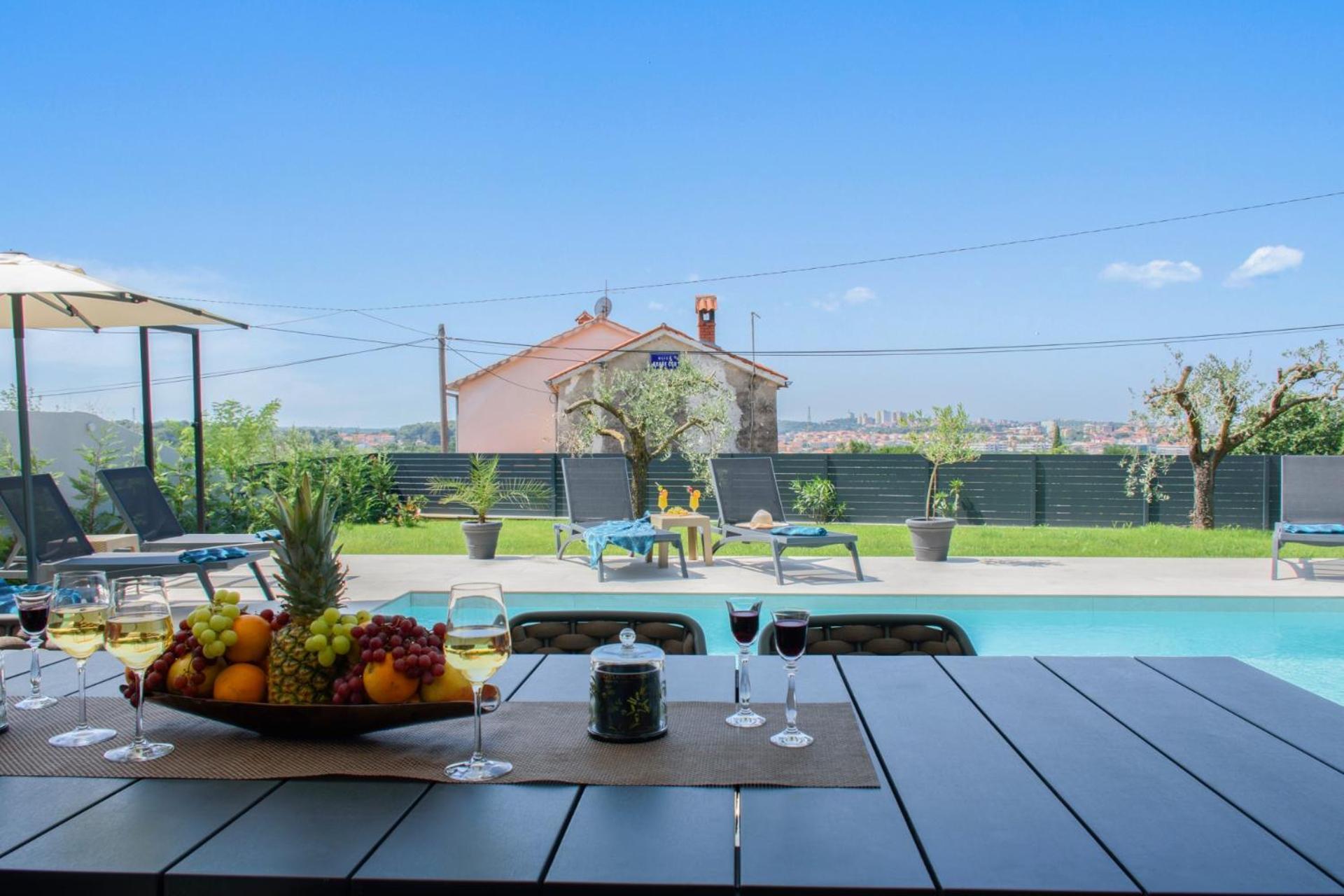 Luxury Sabina With A View Of Vila *